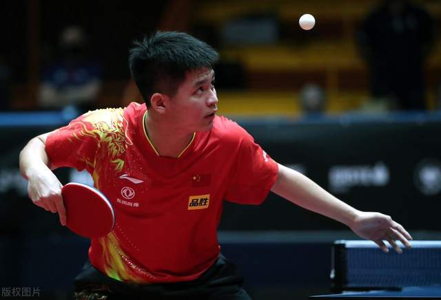 伊萨克的离 伊萨克的离